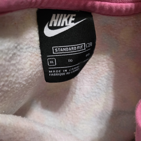 Nike Pink Kids Sweatshirt with Gold Logo and Multicolor Print - Picture 3 of 3